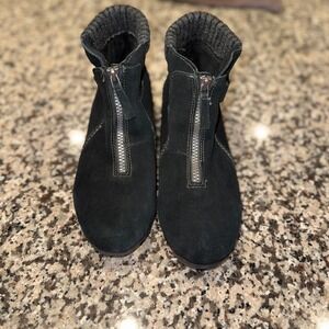 Sporto Barefoot Wool Black Suede Zip Ankle Boots Women's Size 8